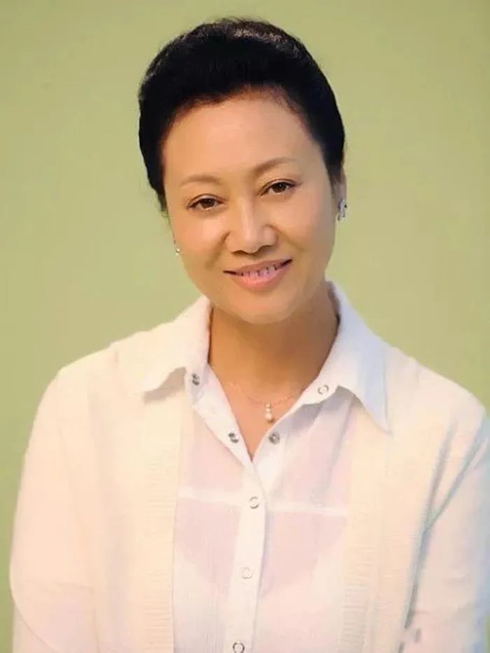 王丽云个人简历资料 女儿是车晓，前丈夫是谁