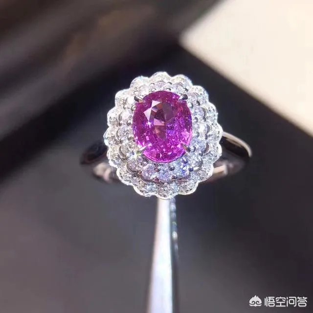 蓝宝石都是蓝色的吗?