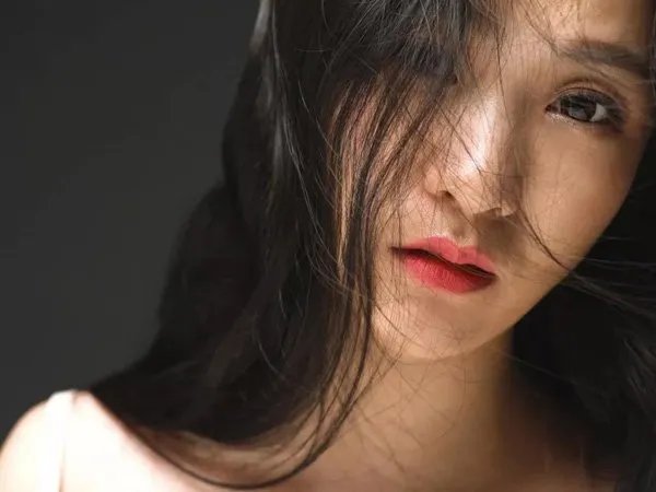 我最难忘是你的眼睛是什么歌，我最歌曲介绍