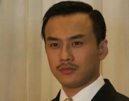 田振崴微博最佳新锐演员提名 与冯绍峰实力大战