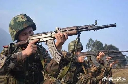 81式突击步枪有哪些优点？又有哪些缺点？