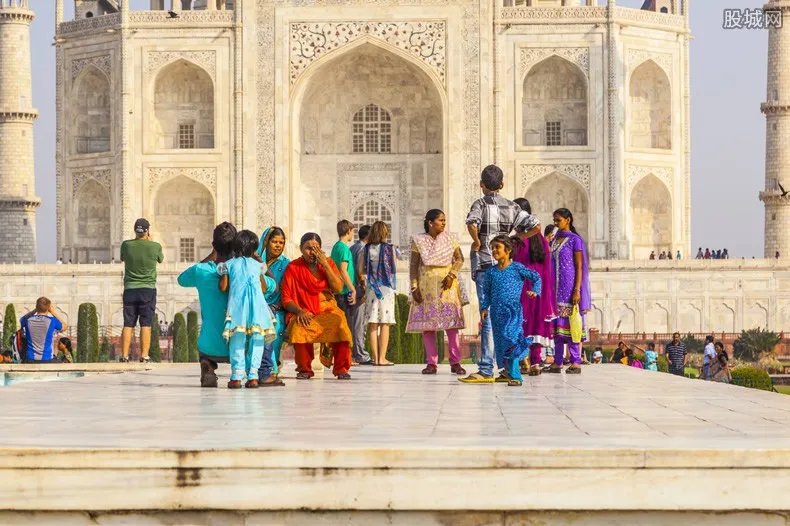 印度人口2019总人数 GDP目前排世界第几？