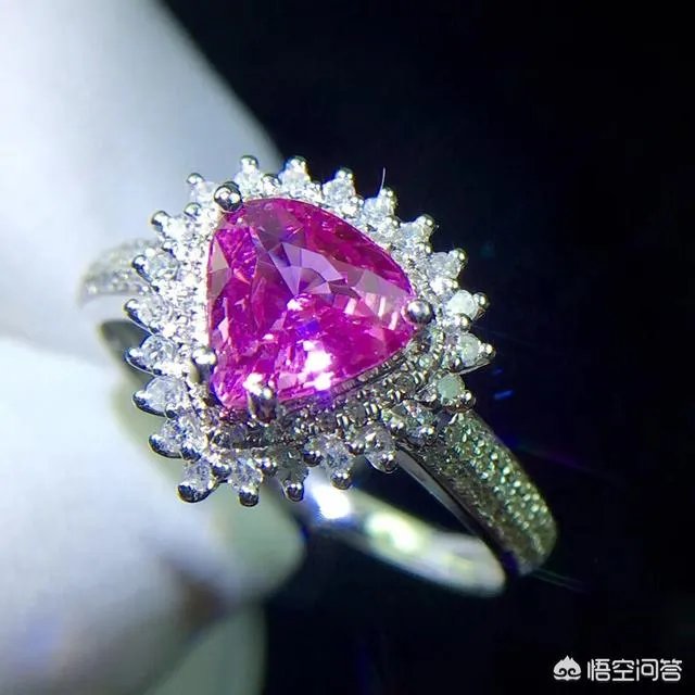 蓝宝石都是蓝色的吗?