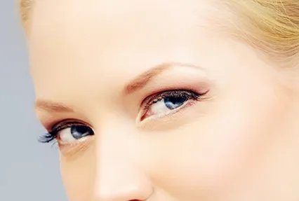 韩式无痕开眼角如何消肿