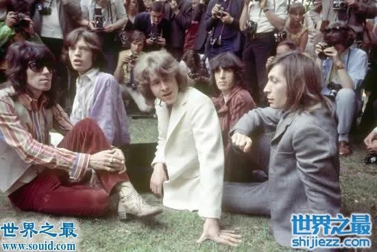 世界四大乐队，Beyond是摇滚乐坛领军团队 