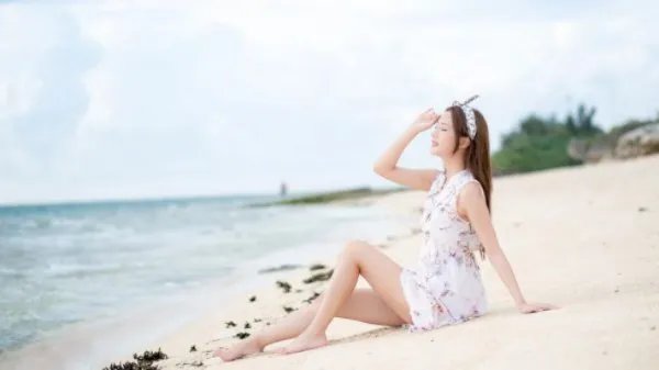 苏若轻霄离洛小说热文替兄为官撩君心在线阅读