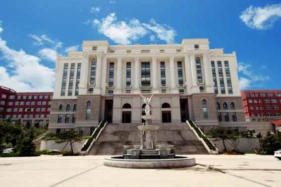 青岛滨海学院专科录取分数线是多少？