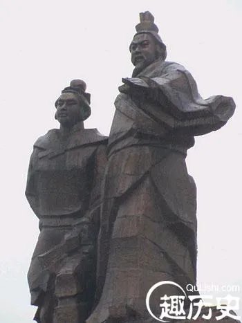 李冰有什么功绩关于李冰的儿子是谁 李冰最后是怎么死的