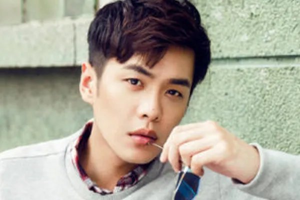 尹正力挺张若昀，你怎么看待张若昀这件事？