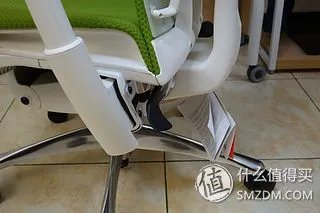 Herman Miller Embody*级人体工程学转椅(附对比zody、金豪)