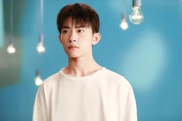 易烊千玺在新剧中的戏曲造型够不够惊艳？