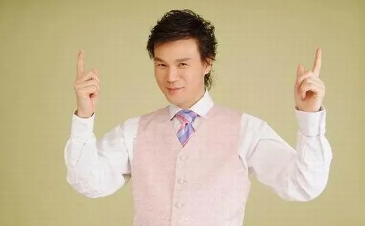 安徽电视台女主持人名单及图片