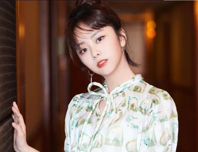 谭松韵是真名吗？谭松韵个人资料和年龄