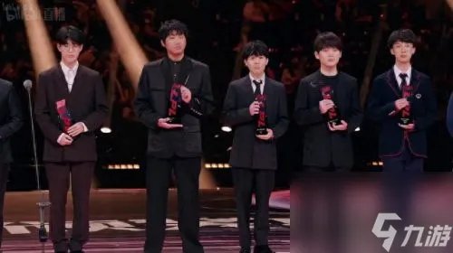 英雄联盟表演赛 英雄联盟表演赛王俊凯