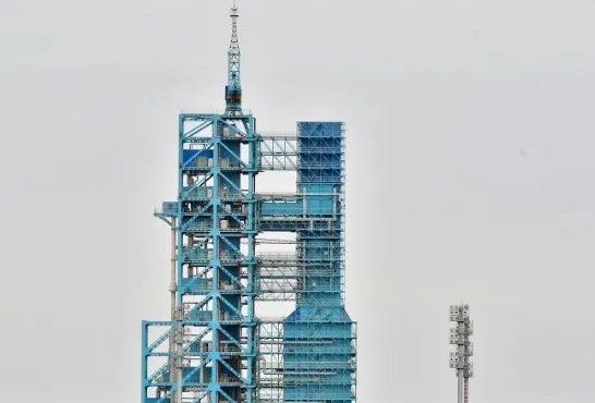 神舟十四号载人飞船发射升空，出征仪式是在哪里进行的？