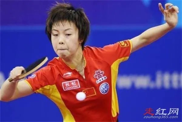 张怡宁让球福原爱事件 演技实在是太差了