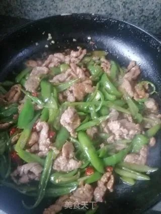 辣椒炒羊肉