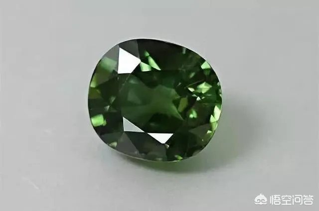 蓝宝石都是蓝色的吗?