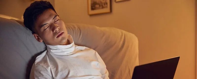 梦见玻璃杯碎了是怎么回事 梦见玻璃杯碎了代表了什么