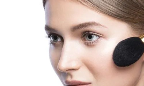 治疗痤疮手术的危害