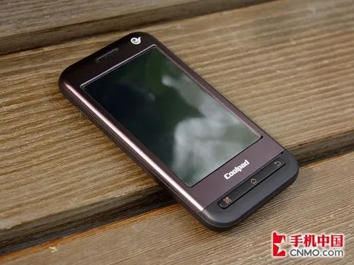 入门智能同样精彩 酷派E239全面评测