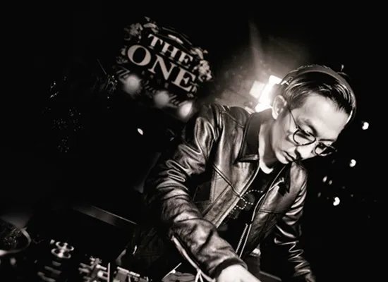 梁志莹和李灿森图片曝光 揭秘二人恋爱结婚全过程