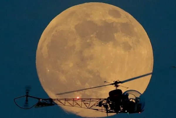 今年第一个超级月亮即将登场，超级月亮是什么意思？