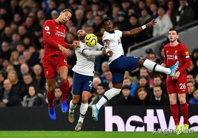 英超第29轮利物浦VS伯恩茅斯马上开始，红军能提前几轮夺冠？