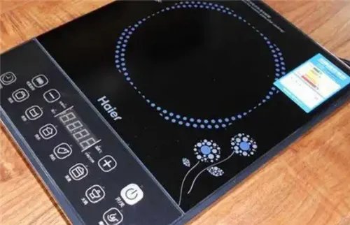 电磁炉加热一下就停一下什么原因