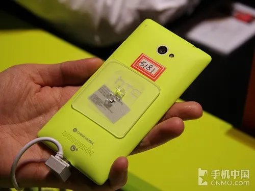 WP8双核强悍来袭 HTC 8X和8S现场体验