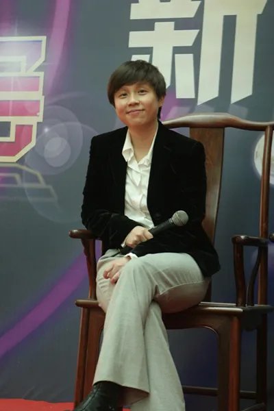 龙丹妮老公是谁  爆料个人资料和私密照