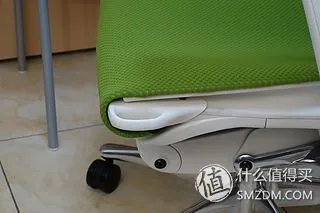 Herman Miller Embody*级人体工程学转椅(附对比zody、金豪)
