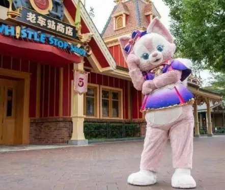 玲娜贝儿开口说话了，还是个男生！这是你心目中的样子吗？