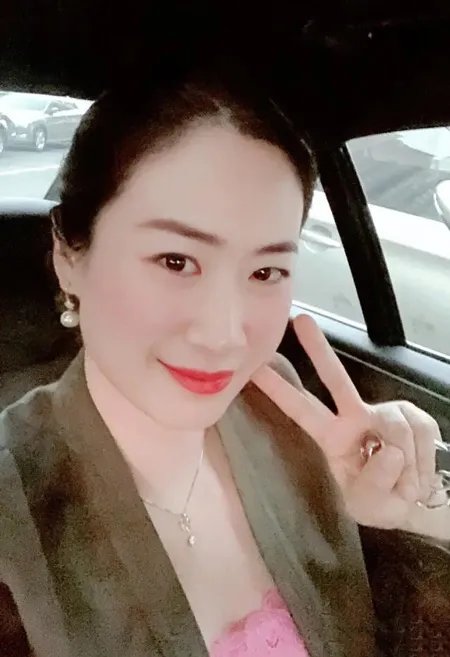 芙蓉姐姐照片大全，芙蓉姐姐最新减肥前后照片