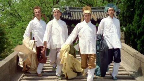 赏花赏月赏秋香，上联是什么？