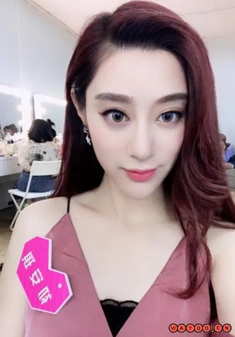 非诚勿扰初安琪微博个人资料身高三围胸围情史整容前后照择偶标准