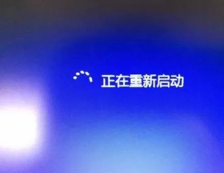 笔记本电脑总是突然没有声音，重启一下就好是为什么？