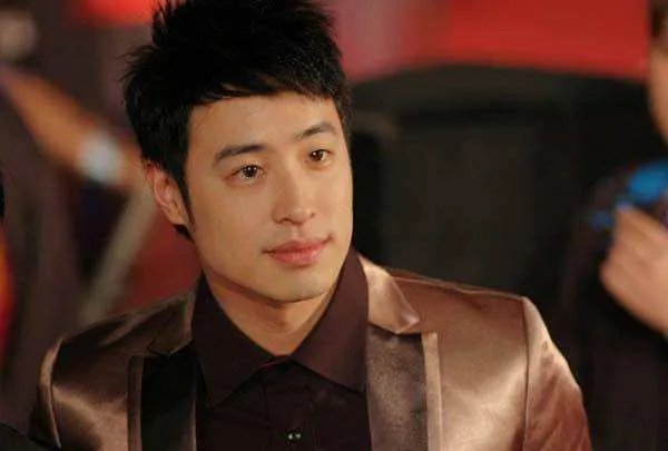 如何评价潘玮柏的篮球水平？