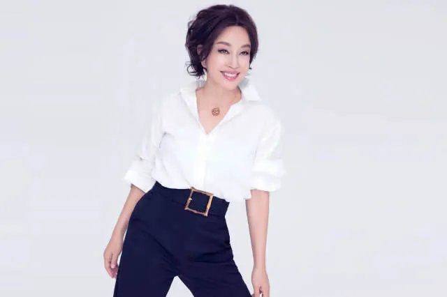 十大偷税漏税明星排行榜 偷税漏税的明星有哪些 偷税漏税明星名单汇总