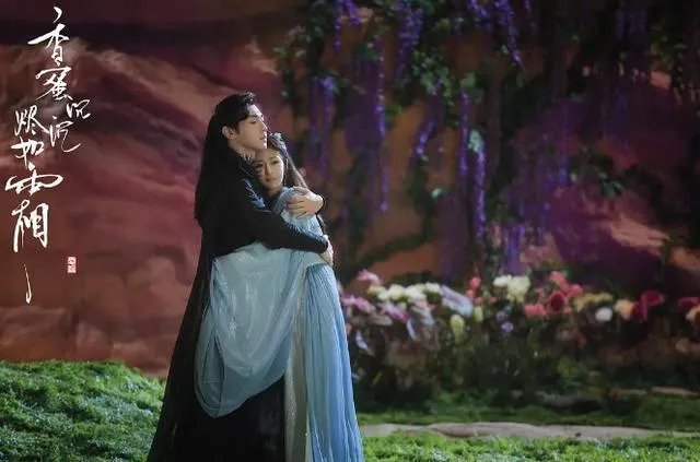 杨紫邓伦恋情坐实 网曝邓伦杨紫热恋