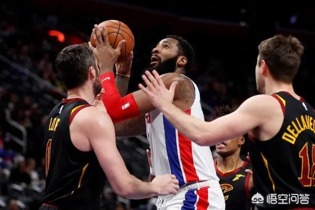 德拉蒙德换布兰登·奈特、约翰·亨森和一个次轮签，什么操作？