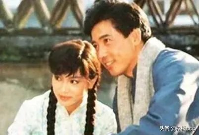 秦汉和刘雪华还有来往吗？