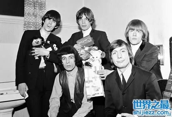 世界四大乐队，Beyond是摇滚乐坛领军团队 