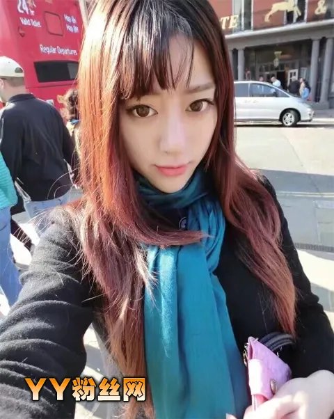 非诚勿扰初安琪微博个人资料身高三围胸围情史整容前后照择偶标准