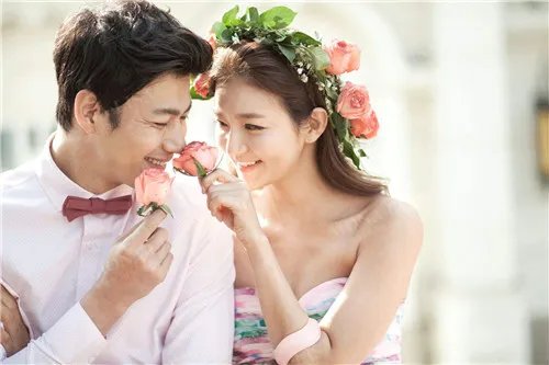 儿童婚纱摄影与婚纱摄影区别 两者之间有什么不同