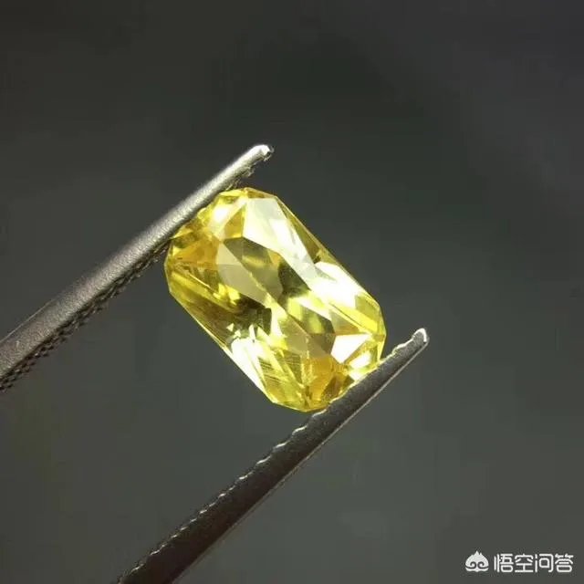 蓝宝石都是蓝色的吗?