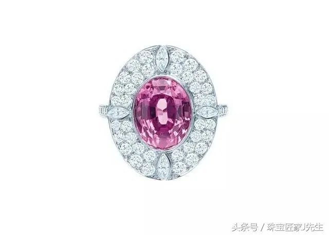 蓝宝石都是蓝色的吗?