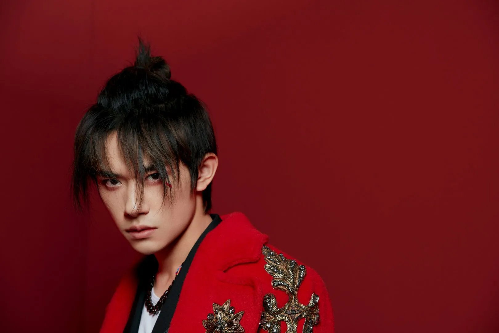 易烊千玺国风造型是否很好看？