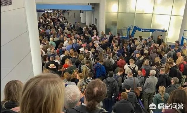 美国进入紧急状态的条件