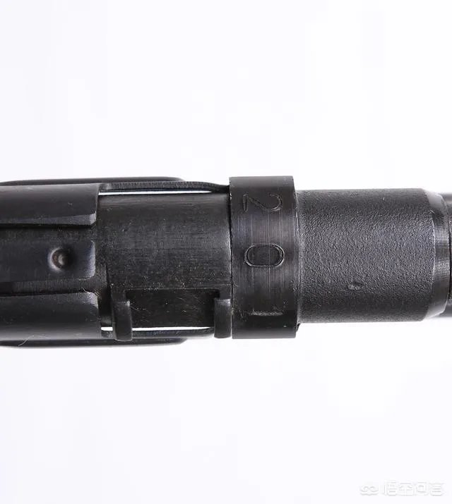 81式突击步枪有哪些优点？又有哪些缺点？